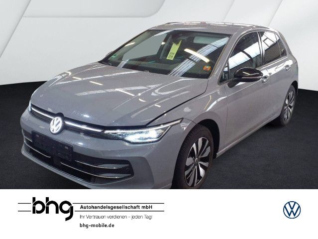 VW Golf 24.744 km 22.930 &euro; Freiburg 79115