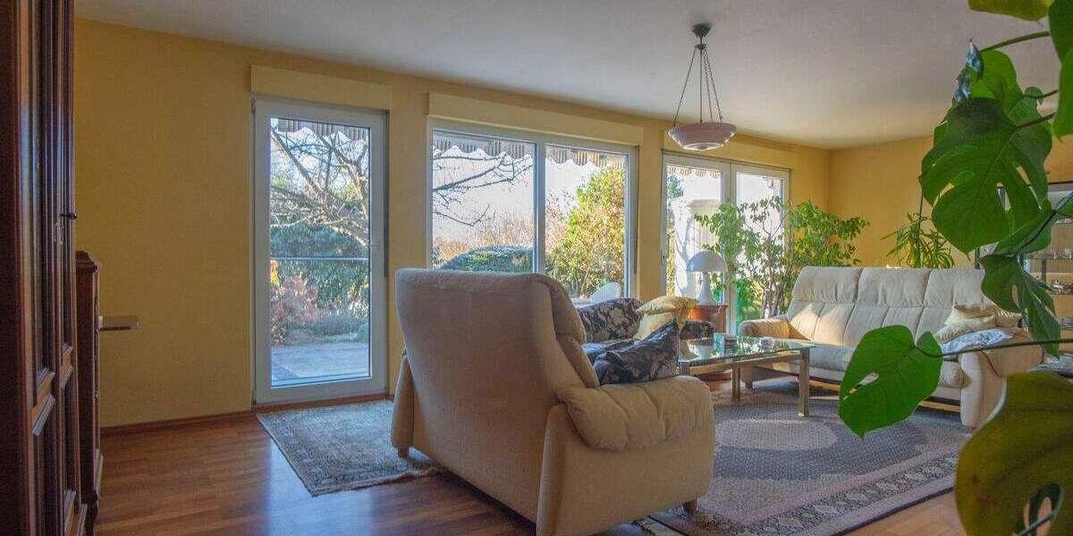 Etagenwohnung Nidderau Ostheim - 4 Zimmer, 156 m&sup2;, 485.000&euro; | Angebot:25695758