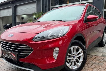 Ford Kuga 10.500 km 24.999 &euro; Floß 92685