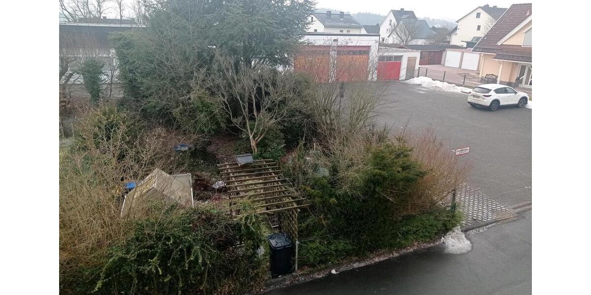 Doppelhaushälfte Dillenburg Manderbach - 3 Zimmer, 140 m&sup2;, 140.000&euro; | Angebot:24629989