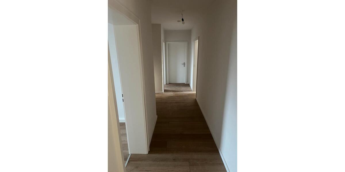 Etagenwohnung Rottenburg an der Laaber - 4 Zimmer, 86 m&sup2;, 250.000&euro; | Angebot:24505953