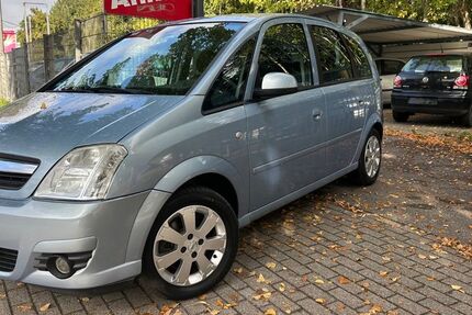 Opel Meriva 87.000 km 3.299 &euro; Essen 45145