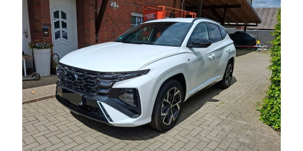 Hyundai TUCSON 11.500 km 31.590 &euro; Schulendorf 21516