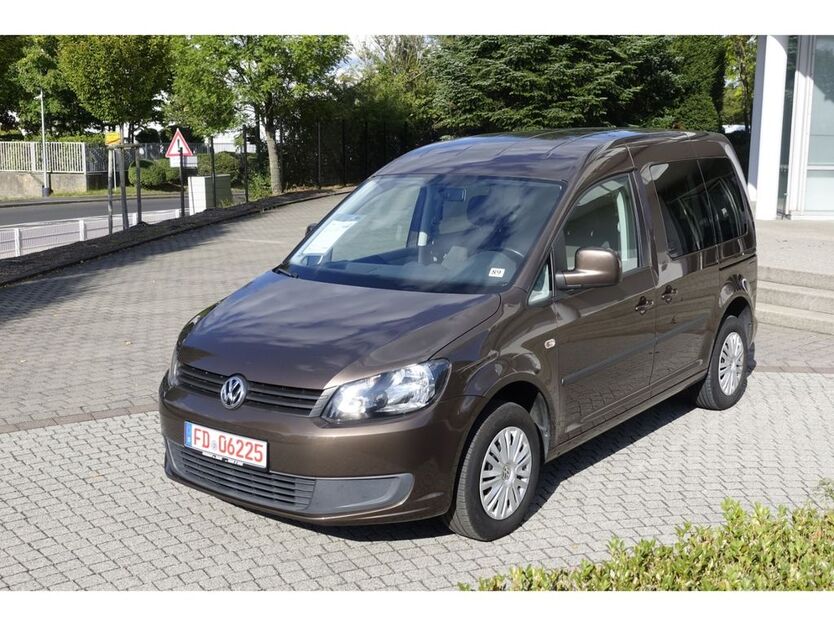 VW Caddy 190.000 km 9.490 € Fulda 36043