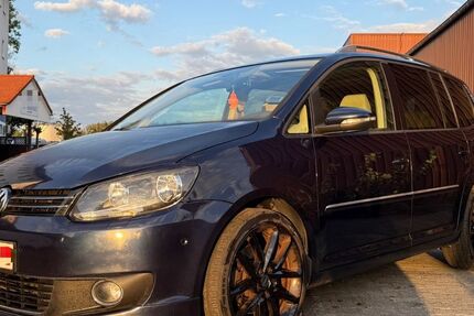 VW Touran 203.000 km 6.000 &euro; Mörfelden-Walldorf 64546