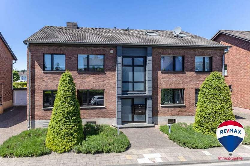Haus zum Kaufen in Langerwehe 799.000 € 311.5 m²