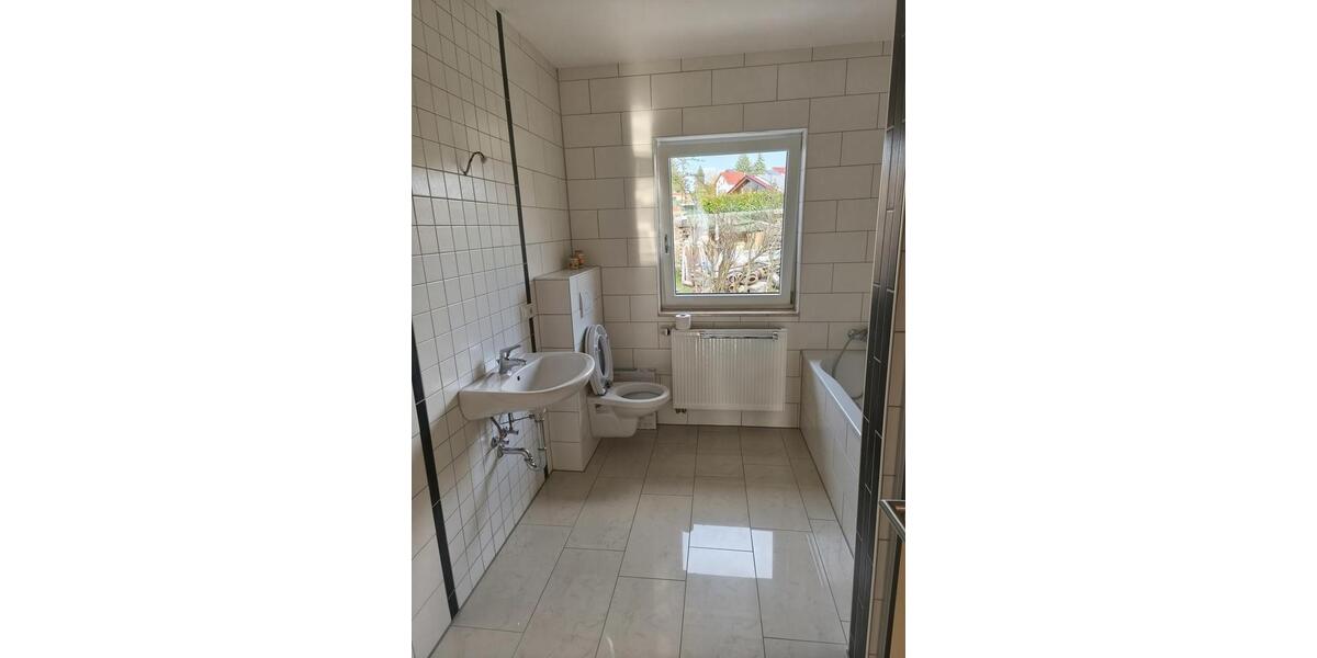 Etagenwohnung Heilbad Heiligenstadt - 3 Zimmer, 85 m&sup2;, 860&euro; | Angebot:25539501