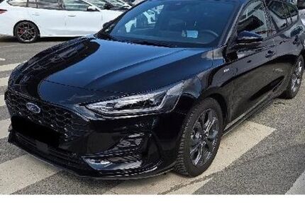 Ford Focus 13.490 km 23.880 &euro; Weinheim 69469