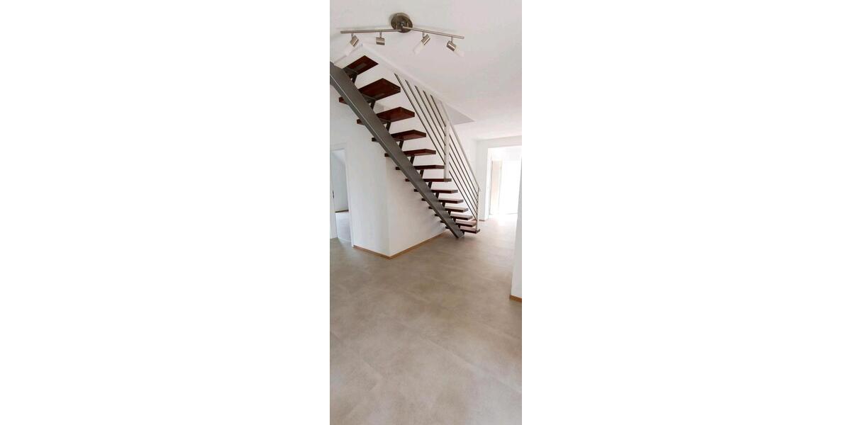 Etagenwohnung Ostheim vor der Rhön Ostheim v.d.Rhön - 4 Zimmer, 140 m&sup2;, 399.000&euro; | Angebot:26977863