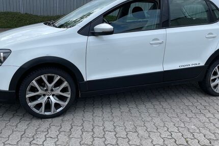 VW Polo 178.000 km 5.100 &euro; Kiel 24113