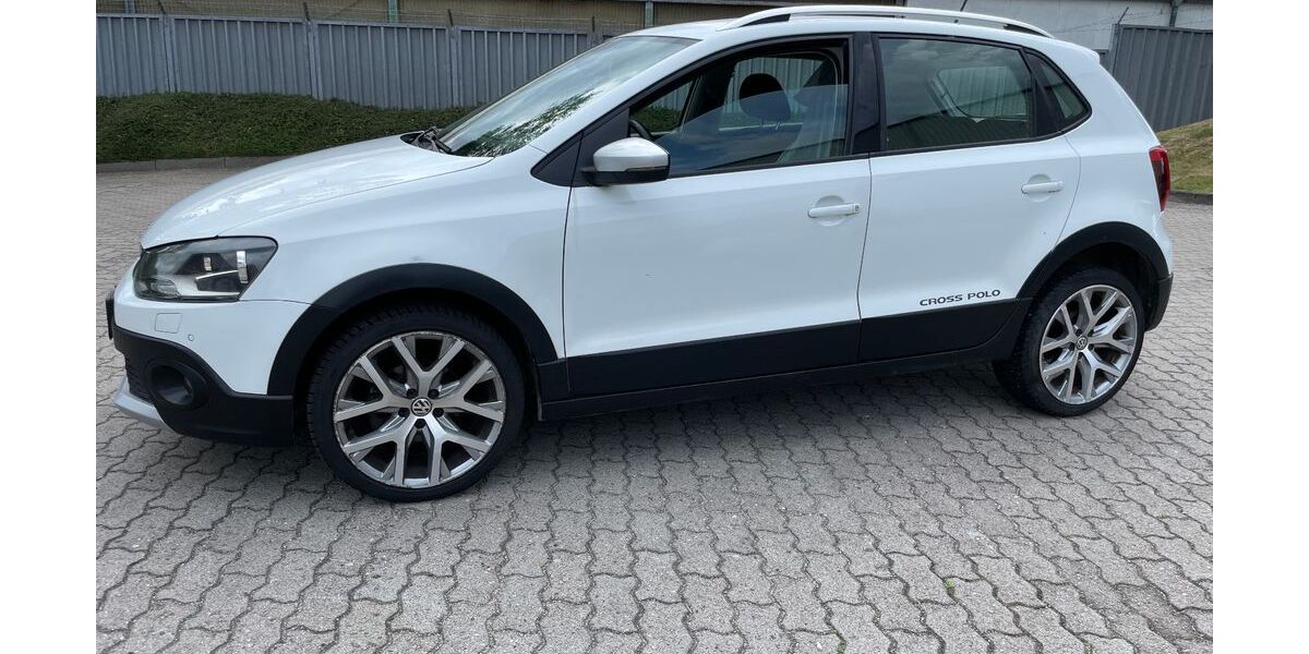 VW Polo 178.000 km 5.100 &euro; Kiel 24113