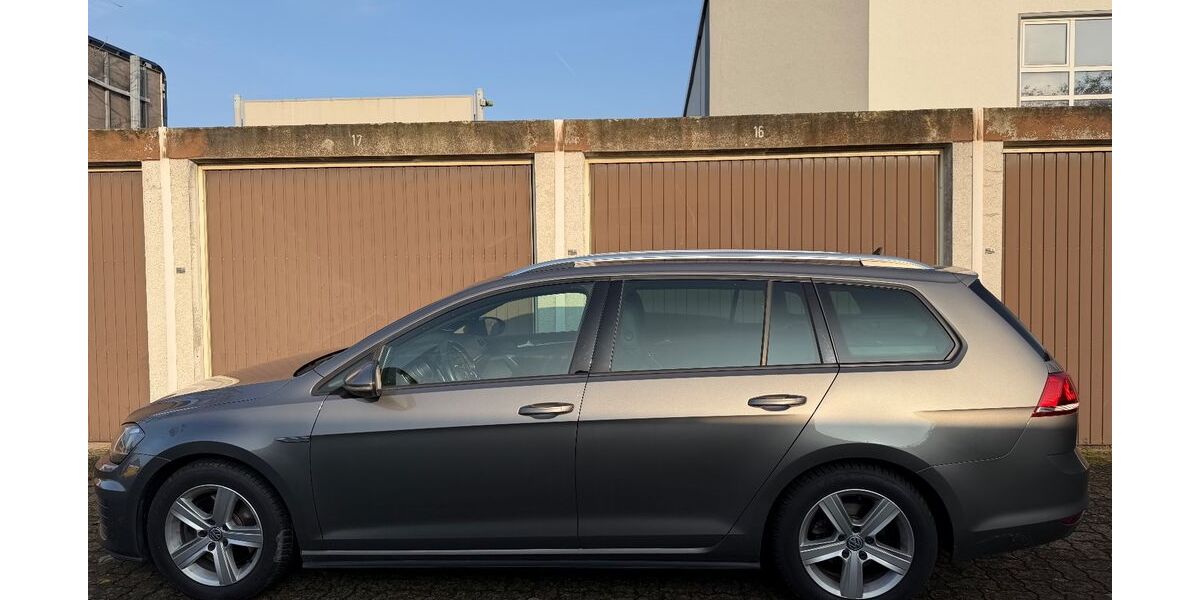 VW Golf 240.000 km 8.250 € Braunschweig 38122