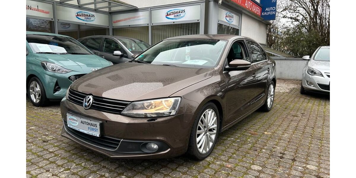 VW Jetta 109.900 km 6.950 &euro; Fürstenfeldbruck (Kreisstadt MÜNCHEN) 82256