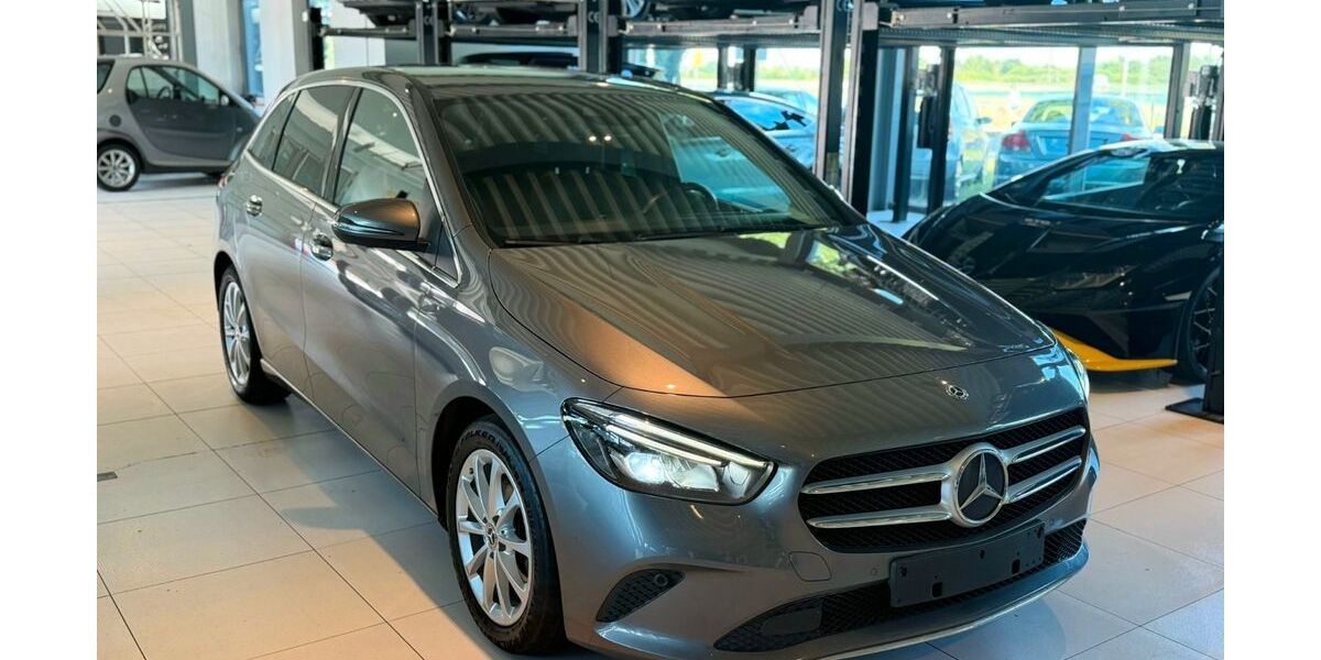 Mercedes-Benz B 180 200.000 km 12.650 &euro; Brühl 50321