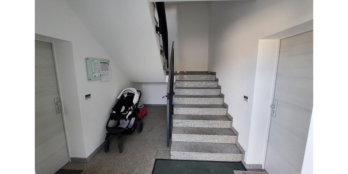 3 Zimmer Wohnung mit Balkon, Fußbodenheizung, Rollos 3 zimmer