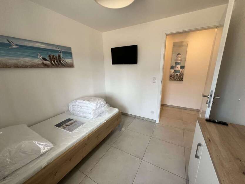 Wohnung zum Kaufen in Middelhagen OT Lobbe, Middelhagen, Vorpommern-Rüge 249.900 € 50.3 m² 2 zimmer