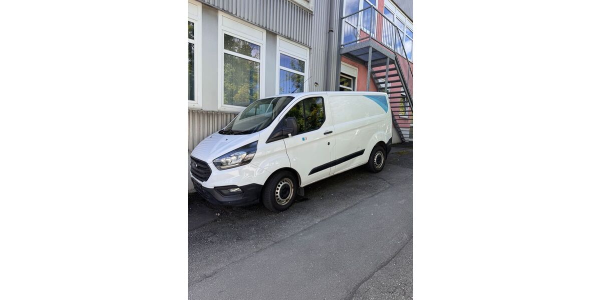Ford Transit Custom 126.500 km 10.500 &euro; Hof 95030