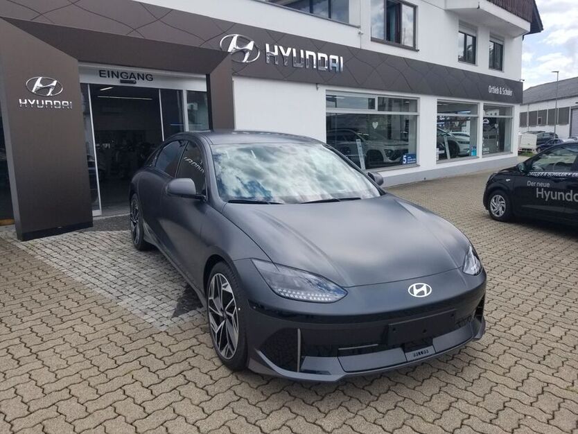 IONIQ 6