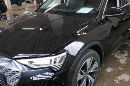 Audi Q8 e-tron 23.062 km 53.900 &euro; Ettlingen 76275