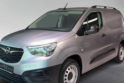 Opel Combo 65.000 km 15.890 &euro; München 80339