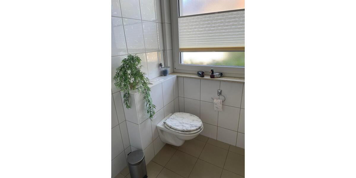Einfamilienhaus Lohfelden - 3 Zimmer, 110 m&sup2;, 1.500&euro; | Angebot:25753736