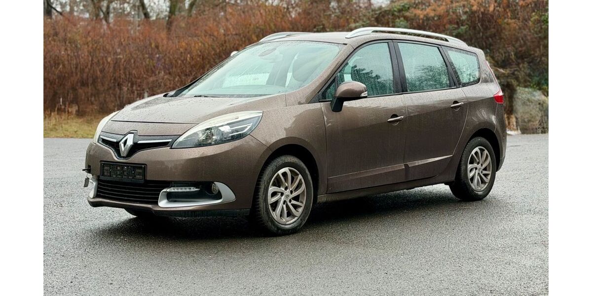 Renault Scenic 152.000 km 2.290 &euro; Heidenau 01809