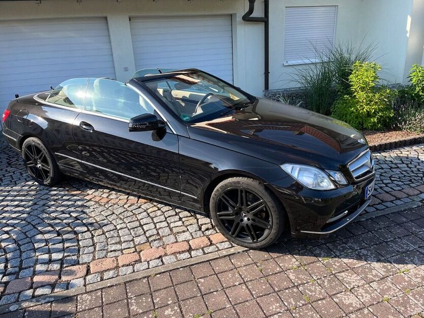 E 220