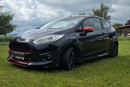 Ford Fiesta 141.000 km 6.700 &euro; Ochsenburg 74374