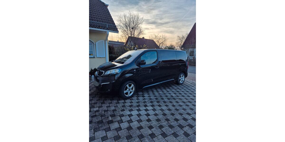 Peugeot Traveller 156.000 km 18.800 &euro; Arnstein 97450