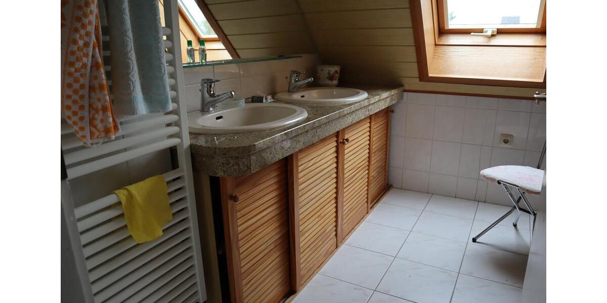 Reihenhaus Jüterbog - 7 Zimmer, 180 m&sup2;, 255.500&euro; | Angebot:25987608