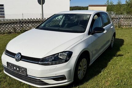 VW Golf 147.136 km 10.600 &euro; Marktleugast 95352