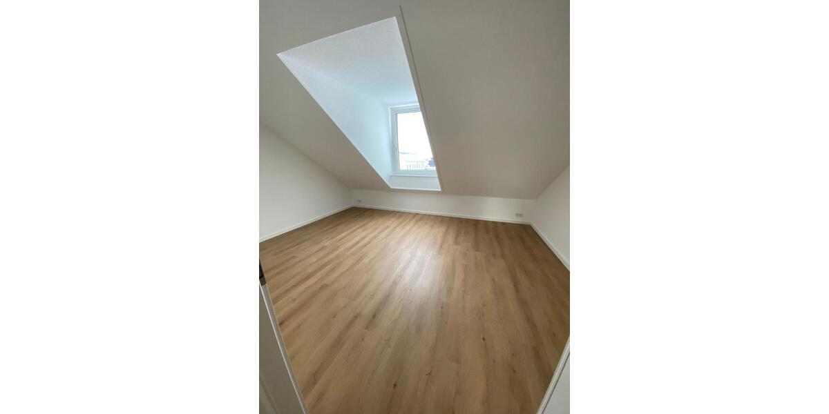 Reihenhaus Oranienburg - 5 Zimmer, 145 m&sup2;, 1.800&euro; | Angebot:25367058