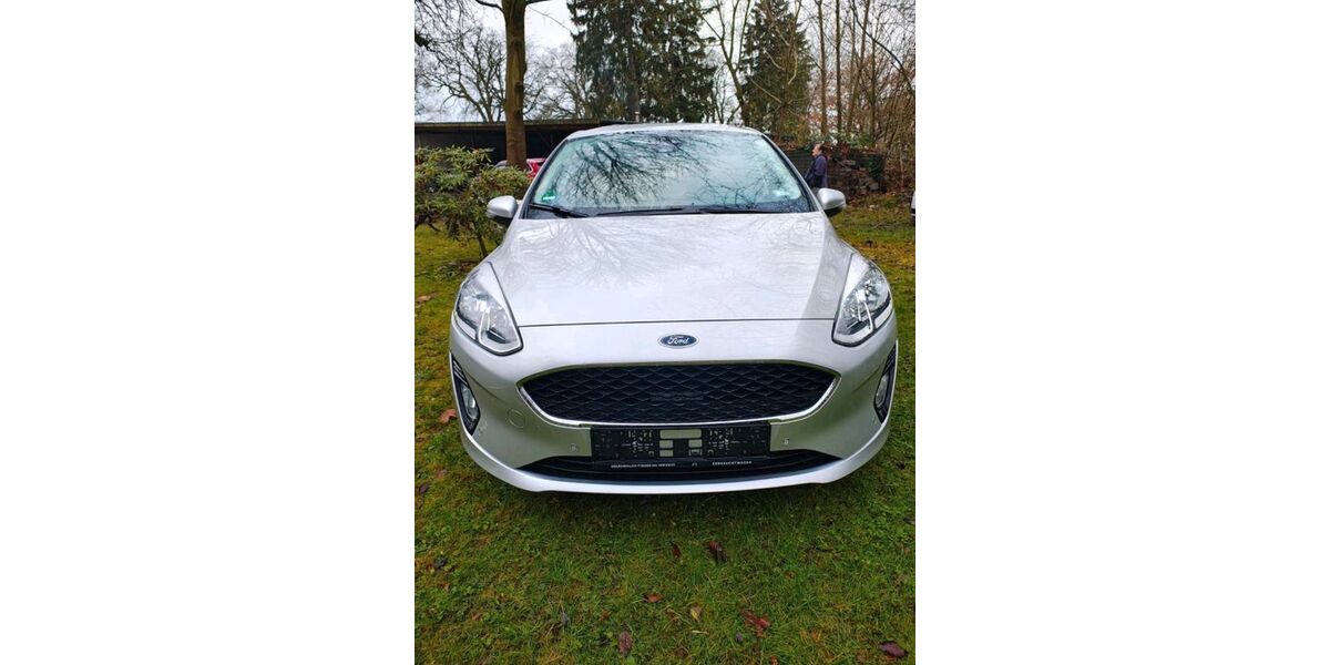 Ford Fiesta 94.000 km 9.000 &euro; Velten 16727