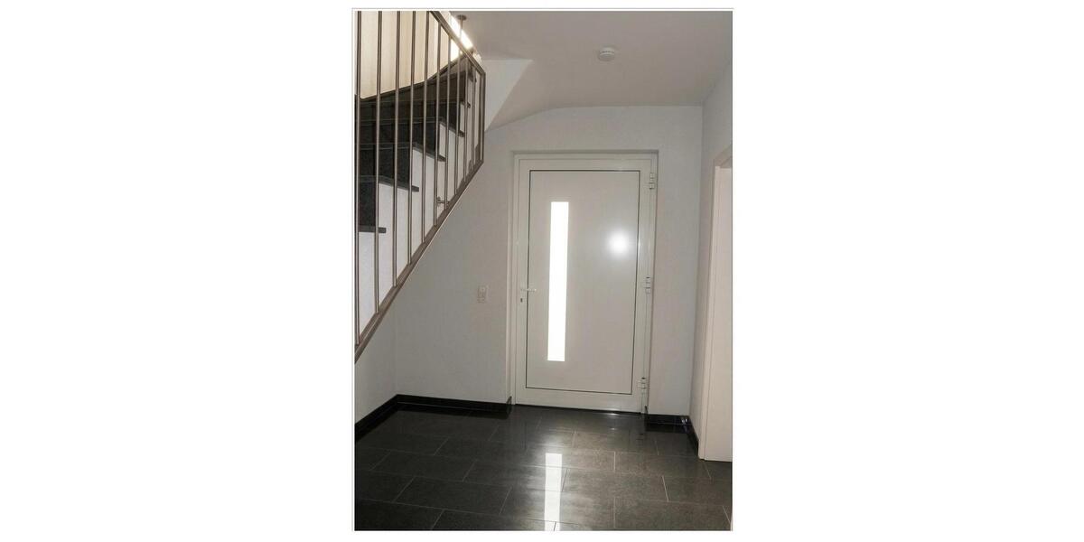 Etagenwohnung Baunatal - 4 Zimmer, 112 m&sup2;, 375.000&euro; | Angebot:26866333