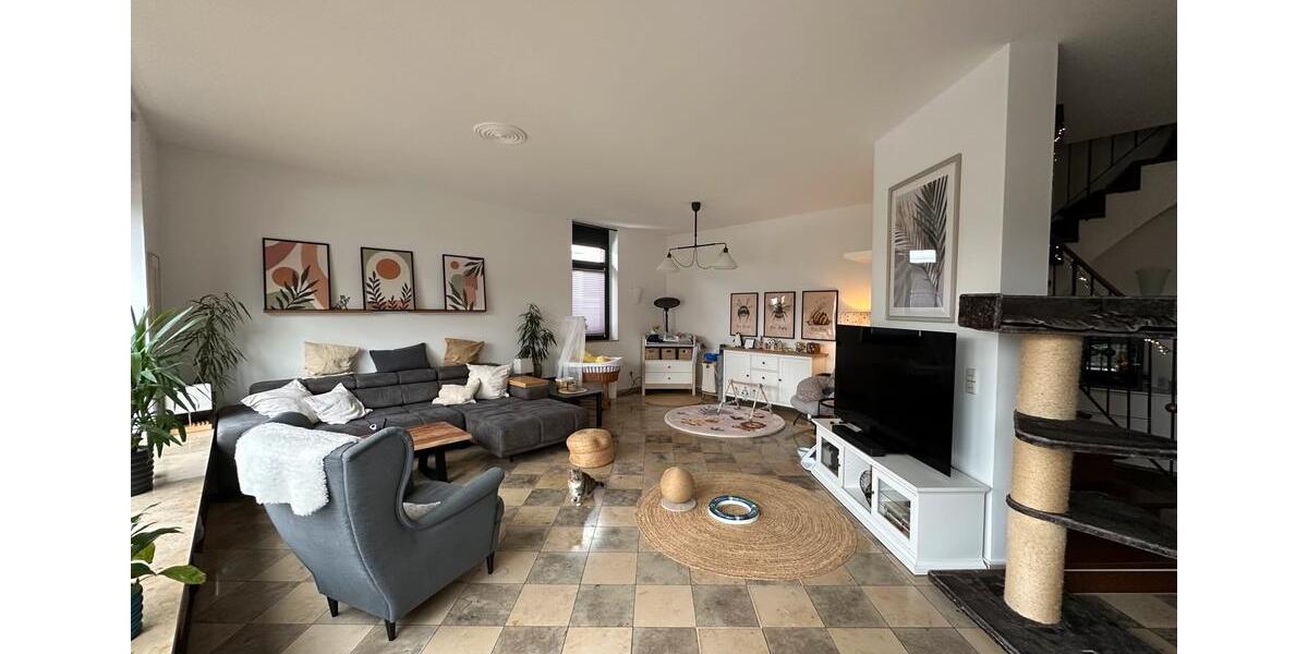 Etagenwohnung Münster Münster-Ost - 4 Zimmer, 169 m&sup2;, 1.450&euro; | Angebot:25894329