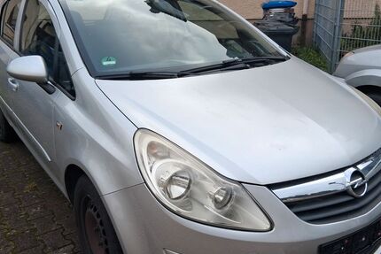 Opel Corsa 179.000 km 2.397 € Zell im Wiesental 79669