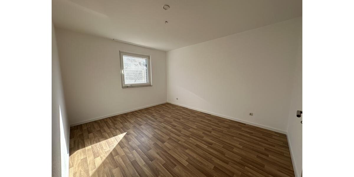 Einfamilienhaus Nienburg (Weser) - 4 Zimmer, 113 m&sup2;, 950&euro; | Angebot:25280054