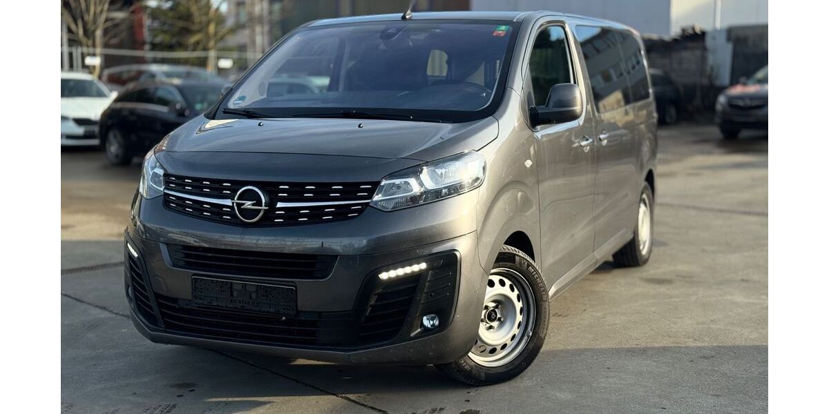 Opel Zafira Life 165.000 km 16.350 € Metzingen 72555