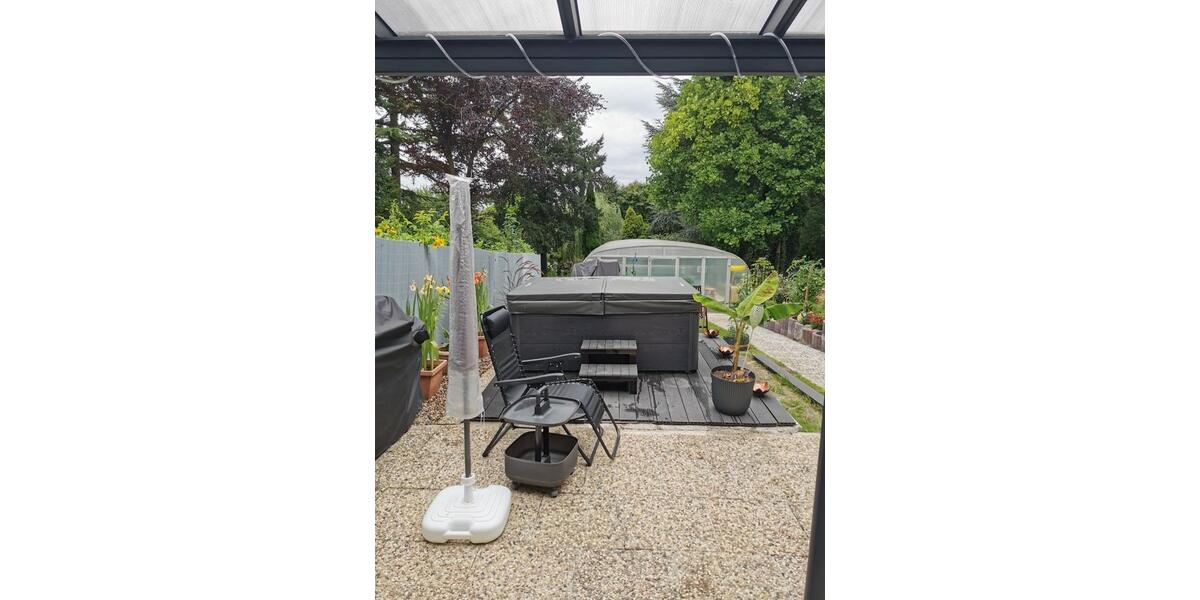 Barrierearmes Reihenendhaus mit Luxus-Pool - beste Lage Gerschede 6 zimmer