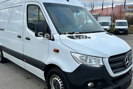 Mercedes-Benz Sprinter 462.000 km 10.990 &euro; München 81243