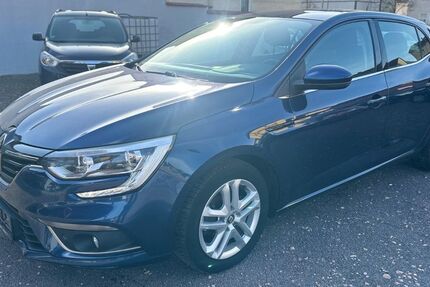 Renault Megane 76.000 km 7.499 &euro; Gotha 99867