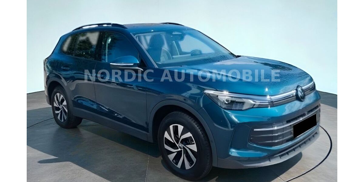 VW Tiguan 8.104 km 32.900 &euro; Hamburg 22179