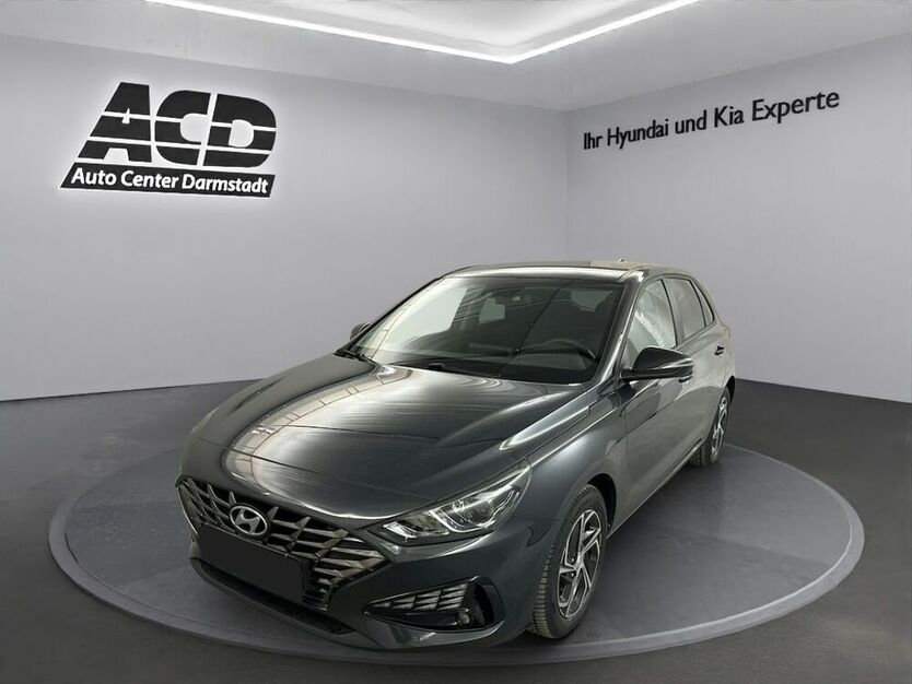 i30