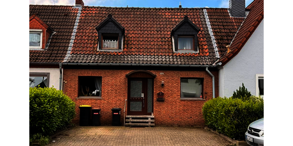 Reihenhaus Hellenthal - 2 Zimmer, 90 m&sup2;, 400.000&euro; | Angebot:26827690