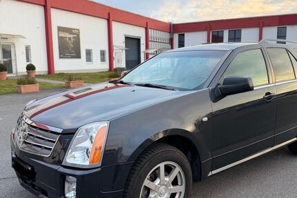 Cadillac SRX 176.000 km 6.389 &euro; Velten 16727