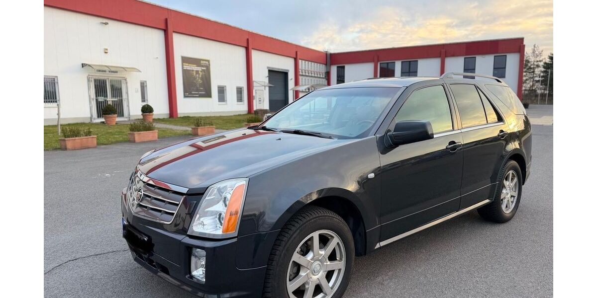 Cadillac SRX 176.000 km 6.389 &euro; Velten 16727
