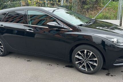 Hyundai i40 83.000 km 11.999 € Ditzingen 71254