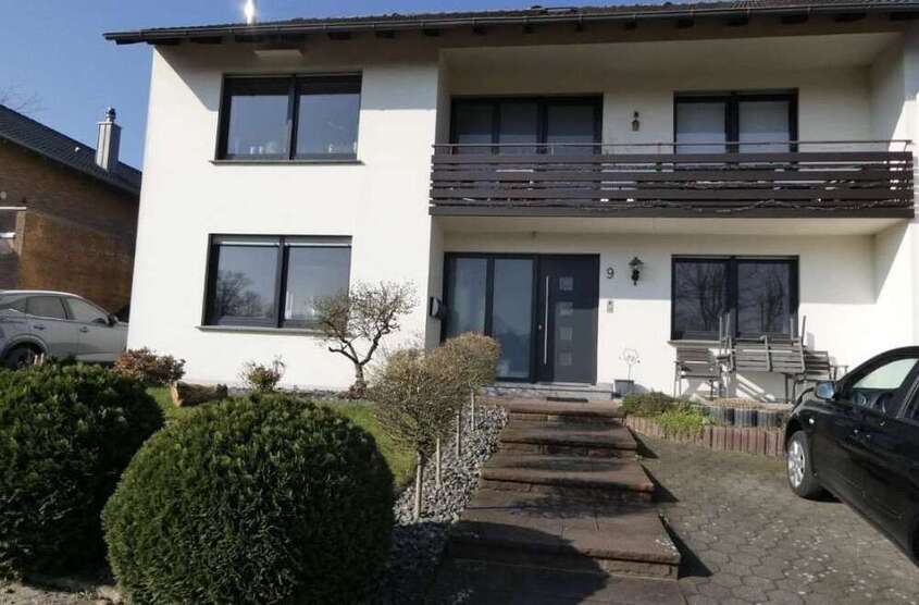Haus zum Kaufen in Vlotho 378.000 € 214 m²