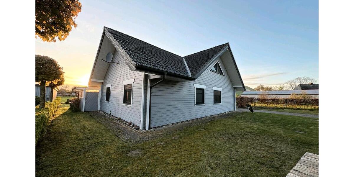 Einfamilienhaus Hamweddel - 5 Zimmer, 175 m&sup2;, 1.050&euro; | Angebot:26380935