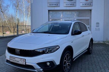 Fiat Tipo 17.900 km 18.990 &euro; Hamburg 22043